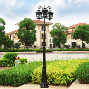 Lampadaire de jardin extérieur en fer avec abat-jour en verre, lumière LED blanc chaud IP66 2700K AC 220V, montage encastré, détecteur de mouvement, alimenté par énergie solaire - Product Image 6
