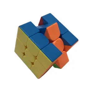卸売 キューブ27-2021品質の正方形は子供のための魔法のキューブ3x3x3プラスチック魔法のパズルキューブを解決します