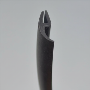 DB 1.7M/5.5Ft joint de porte bande météo pour voiture avant pare-brise fenêtre moulage garniture bande de caoutchouc Extrusion traitée - Product Image 1