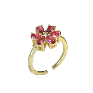Anello con Piccolo Fiore, Anello Floreale da Dito per Donne - Product Image 1