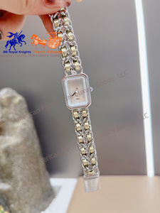 Montre-bracelet pour femme de haute qualité MK, montre pour femme d'affaires et de loisirs avec bracelet en acier. Cadran romain. Montre à quartz - Product Image 6