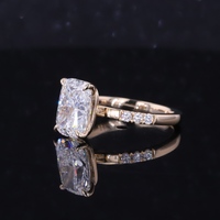 Anillo de Compromiso Starsem de Oro Sólido de 14k con Diamante Cultivado en Laboratorio de Corte Cojín Alargado de 3CT