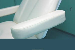 LK 전동 부인과 진찰 의자 조절 가능한 수술용 미용 테이블 <span class=keywords><strong>CE</strong></span> ISO 13485 인증 1년 보증 - Product Image 4