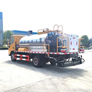 High Quality Bitumen <b>Sprayer</b> Truck 3t Road Construction Equipment Truck Asphalt Distributor Truck - Product Image 5