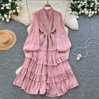Robe longue élégante à col en V, à manches lanternes, à volants superposés, avec patchwork de dentelle et de strass pour femmes, printemps