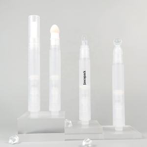 Lápiz Corrector Portátil Redondo y Colorido de 4 ml, Vacío, con Clic, Brillo Labial, Aceite, con Aplicador de Pincel - Product Image 1