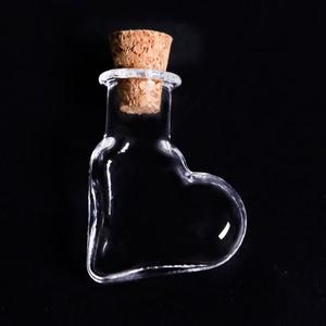 Vente en gros de flacons à vœux en verre transparent rond de haute qualité de 3/5/10 ml avec bouchon en liège et crochet, logo personnalisé accepté - Product Image 4