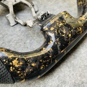 Vente chaude Usine Prix Personnalisé coloré forgé volant en fibre de carbone avec surpiqûres <span class=keywords><strong>orange</strong></span> pour GTR 09-16 - Product Image 3