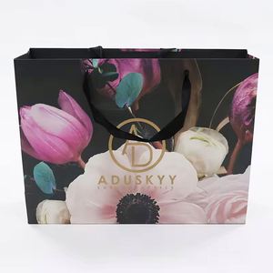 Cardboard Paper Gift Bulk Retail Boutique Packaging Paper Bag for Clothes and Shoes - Product Image 5