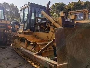 Bulldozer CAT D6 d'occasion, excellent état, modèle 2024, origine Japon, composant moteur essentiel, type chenillé, prix réduit, 6000 kg, garantie 1 an - Product Image 2