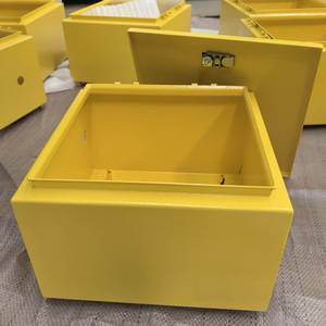 Pièces métalliques estampées sur mesure, boîtier en acier inoxydable et en aluminium, découpe laser, fabrication - Product Image 1