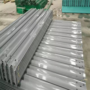 Barandilla de Seguridad para Carreteras con Perfil W, Galvanizada en Caliente, Q235/Q355, 8 mm, 6 m, Longitud Personalizada, Panel de Barrera de Seguridad Vial - Product Image 2