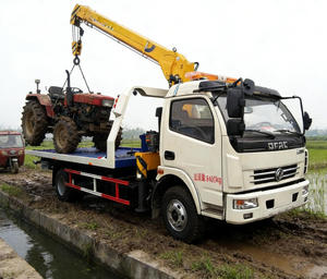 Новый китайский дизельный эвакуатор с краном-манипулятором и платформой для буксировки - Product Image 1