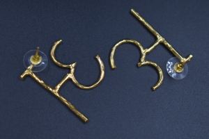 เครื่องประดับต่างหูชุบทองคำภาษาฮินดีขายดีที่สุดสำหรับผู้หญิงและเด็กผู้หญิง - Product Image 4