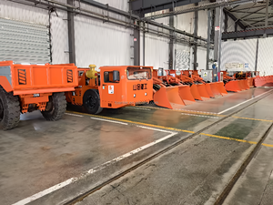 CRD High Efficiency High Quality 14 Ton <strong>Underground</strong> Tunnel <strong>LHD</strong> Scraper Wheel <strong>Loader</strong> with 1 Year Warranty - Product Image 4