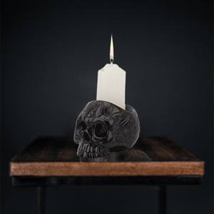 European American Creative Flame Black <strong>Candle</strong> <strong>Holder</strong> Eco-Friendly Retro Horror Mini Resin Ornament for Halloween - Product Image 2