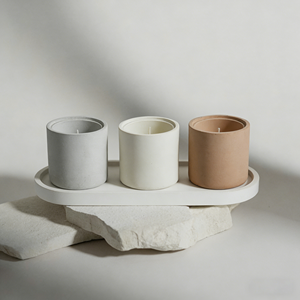 Ventes en gros de pots à bougies en béton ronds gravés avec logo personnalisé, pots à bougies en béton avec couvercle, étiquette privée personnalisée, pot à bougie parfumée en béton - Product Image 6