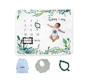 Großhandel Super Soft Design Benutzer definierte Logo Geschenkset Neugeborene Blätter Flanell Stoff Baby Monatliche Meilenstein Decke