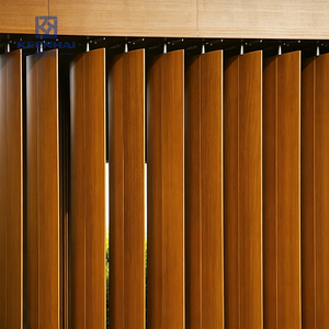 Lames de Contrôle Solaire Architecturales Modernes en Aluminium pour Façades Extérieures – Idéales pour les Projets de Développement Immobilier - Product Image 1