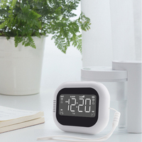 Moderner FM-Radio-Wecker für den Ruhestand, Schlafzimmer-Nachttischuhr, Kabellose Digitaluhr mit Lampe, Ladegerät, Vibration, Schlummerfunktion für Tiefschläfer