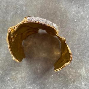 Thiết Kế Mở Micro-Pave Pha Lê Rộng Cuff <span class=keywords><strong>Bangle</strong></span> Tối Giản Không Thường Xuyên Đồng Bằng Vàng Brass Tuyên Bố Vòng Đeo Tay Lớn Cho Phụ Nữ - Product Image 6