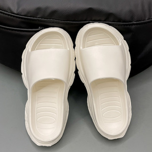 Sandales d'été à talon épais pour femmes <span class=keywords><strong>Paris</strong></span>, nouvelle mode, antidérapantes, pantoufles extérieures en PU, confortables, beige, pour la plage - Product Image 4