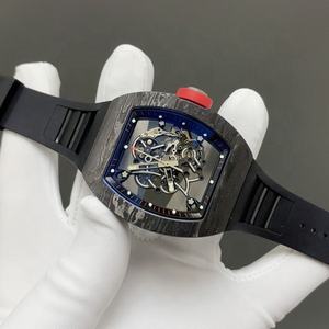 最高品質055機械式腕時計 高級デザイナーカーボンファイバー中空機械式クラシックワイン樽型メンズ腕時計 - Product Image 2