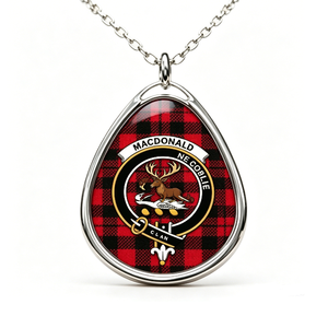 Colgante con el Escudo del Clan MacDonald, Chapado en Plata, Acero Inoxidable, Forma de Lágrima, Diseño Tartán Tradicional, Amuleto de Recuerdo - Product Image 1