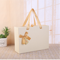 Sac cadeau beige personnalisé de luxe avec poignée, boîte d'emballage pour tiroir de magasinage