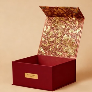 Book Shape <b>Square</b> High-End Rigid Box with Custom Logo Magnet Closure for Perfume Packaging - Product Image 2