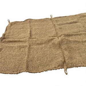 ECO2GO Vietnam Filet d'ombrage brut en fibre de coco 100% naturelle pour jardin, écologique, pour le contrôle de l'érosion et la stabilisation du sol - Product Image 1