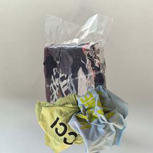 Trapos de Algodón Estampados Sin Botones de Colores Variados 24kg Impa Código 232901 Trapos de Camiseta de Colores Mezclados - Product Image 1