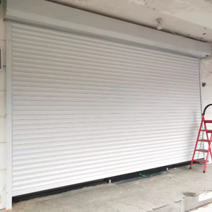 Tapparella Elettrica in <span class=keywords><strong>Alluminio</strong></span> per Finestre e Porte con Design Moderno, Superficie Rifinita e <span class=keywords><strong>Isolamento</strong></span> <span class=keywords><strong>Termico</strong></span> - Product Image 4