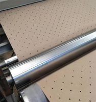 Rouleau de papier kraft perforé avec revêtement imperméable pour la conception de découpe CAD CAM et les applications cadeaux