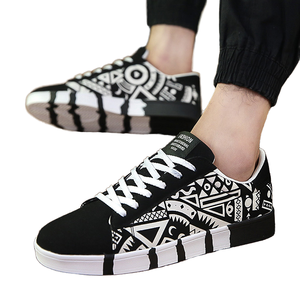 Chaussures décontractées pour homme tendance 2025 en gros – Baskets légères à lacets avec semelle intérieure en PVC pour toutes les saisons (printemps, été, automne, hiver) - Product Image 2