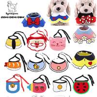 Accessoires de promenade pour chiens en gros, bandana pour chien avec logo personnalisé, bandana triangulaire en laine, bandana pour chien à motif de dessin animé