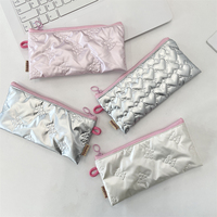 Étui à crayons en forme de serviette mignon avec fermeture éclair, petit sac à maquillage pour femmes, étui à crayons à sourcils, étui à stylos, organisateur de cosmétiques, organisateur de bijoux