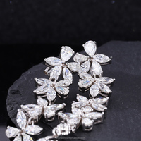 Breloques de mode personnalisées 18K or blanc massif Moissanite pendentif lustre boucle d'oreille de mariée