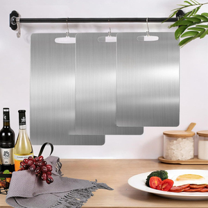 Bloque de cortar grueso de acero inoxidable de doble cara de alto grado, paquete de 3, tabla de cortar de titanio de 36cm X 25cm para cocina 2 en 1 - Product Image 3