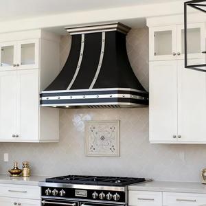 Campana Extractora Metálica Negra Mate Personalizada con Correas de Acero Inoxidable Remachadas para Cocinas de Villas, Campana Extractora Metálica Negra Mate Personalizada - Product Image 3