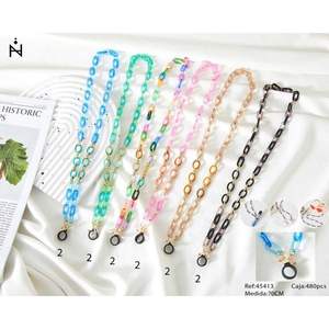 Chaîne de verrouillage en plastique trois en un de 70 cm pour étui à lunettes - Product Image 1