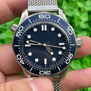 Montres de plongée de luxe en saphir, de haute qualité, de marque prestigieuse, en alliage de titane, mouvement mécanique, vente en gros - Product Image 1
