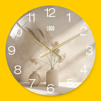 Jam Dinding Digital Minimalis Nordik Tanpa Suara Berdetak, Dekorasi Rumah Ruang Tamu Kamar Tidur, Warna Beige, Tampilan Still Life, Jarum Emas