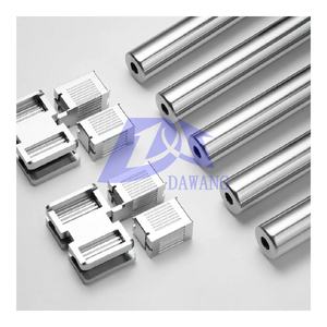 Services d'usinage CNC et d'électroérosion à fil pour buses et mâchoires de scellage de machines d'emballage alimentaire en acier inoxydable 304, finition sanitaire - Product Image 1