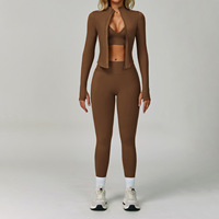 Vêtements de sport en gros : Veste de sport, vêtements de gym sans couture grandes tailles, leggings et ensembles soutien-gorge de yoga pour femmes