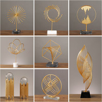 Ornements géométriques en métal et cristal de luxe léger, décoration nordique faite à la main pour salon, entrée, cadeau quotidien