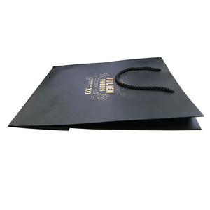 Tùy chỉnh lá dập logo giấy đen mua sắm Túi tote với dây ruy băng di động để đóng gói - Product Image 6