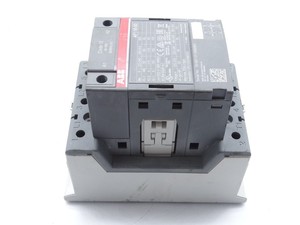 AF116-30-00-12 AF116300012 คอนแทคเตอร์ 3 ขั้วสำหรับ PLC - Product Image 1