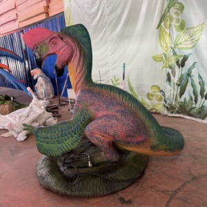 Modèle d'oviraptor animatronique réaliste et mobile sur mesure pour les parcs d'animaux et les expositions de musées de dinosaures - Product Image 2