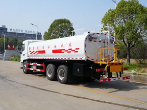 Camion-citerne à eau diesel Shacman Heavy 6x4 de 20 m³ avec arroseur, norme Euro 3, garantie 2 ans - Product Image 2